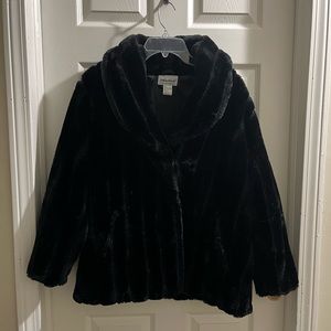 Vintage Anthony Richards Women’s Black Faux Fur Coat size: M petite